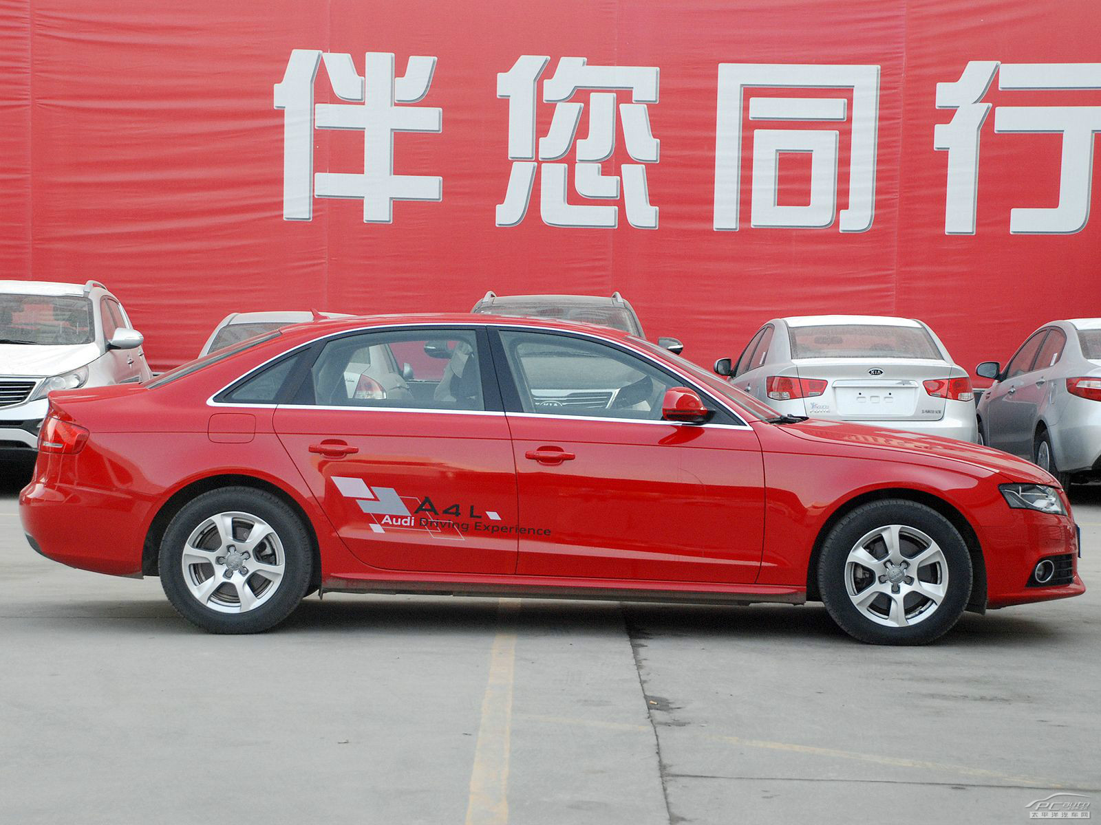 奧迪A4L外觀高清大圖