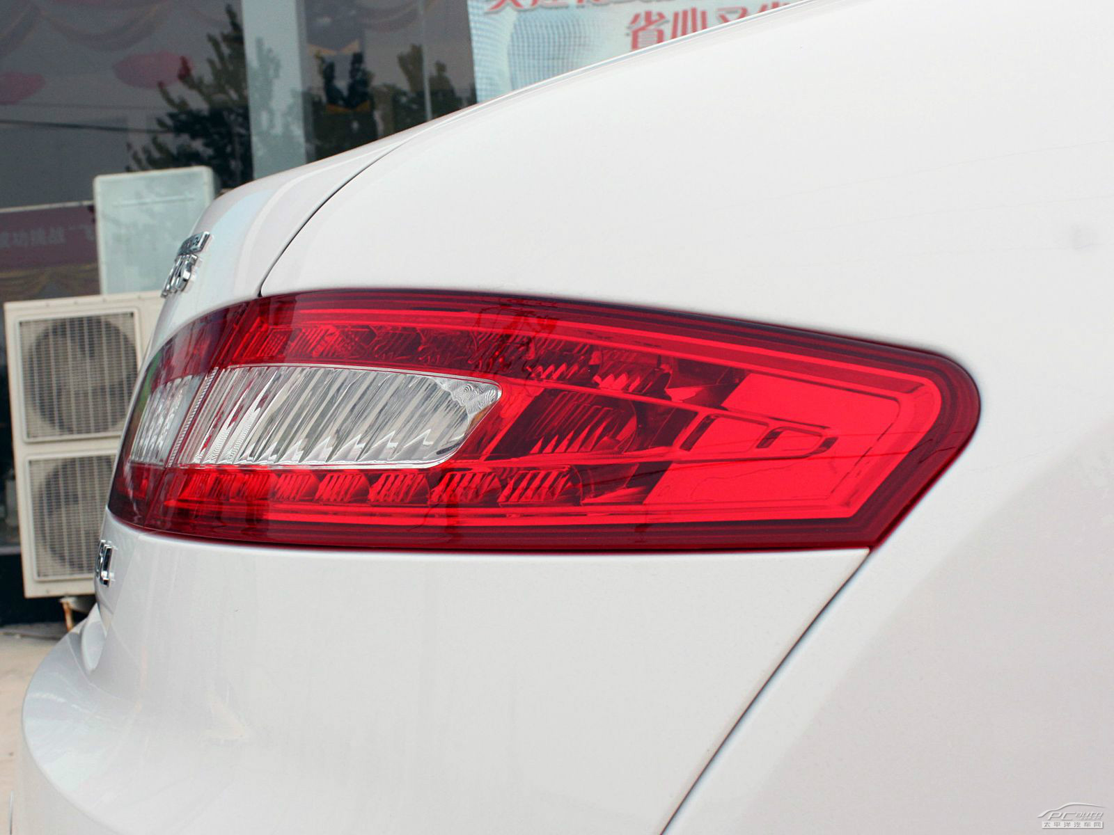 蓮花L5外觀高清大圖