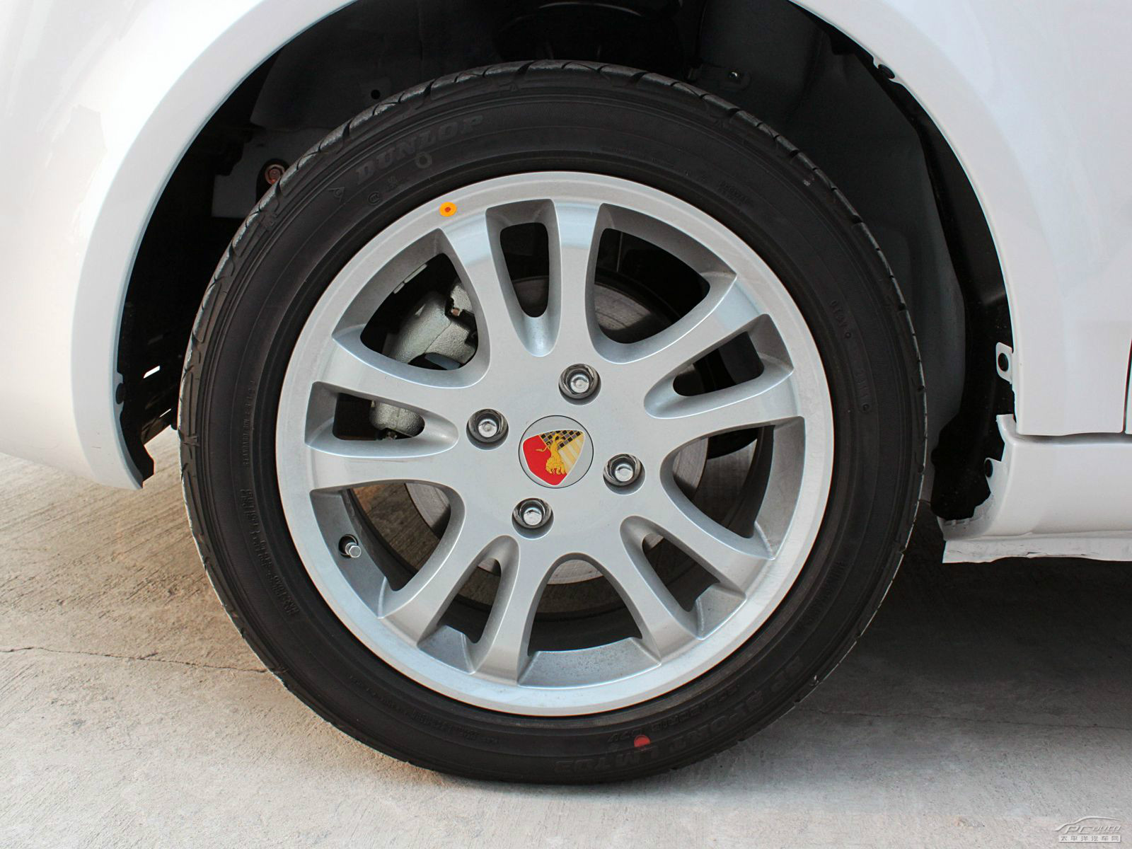 蓮花L5外觀高清大圖