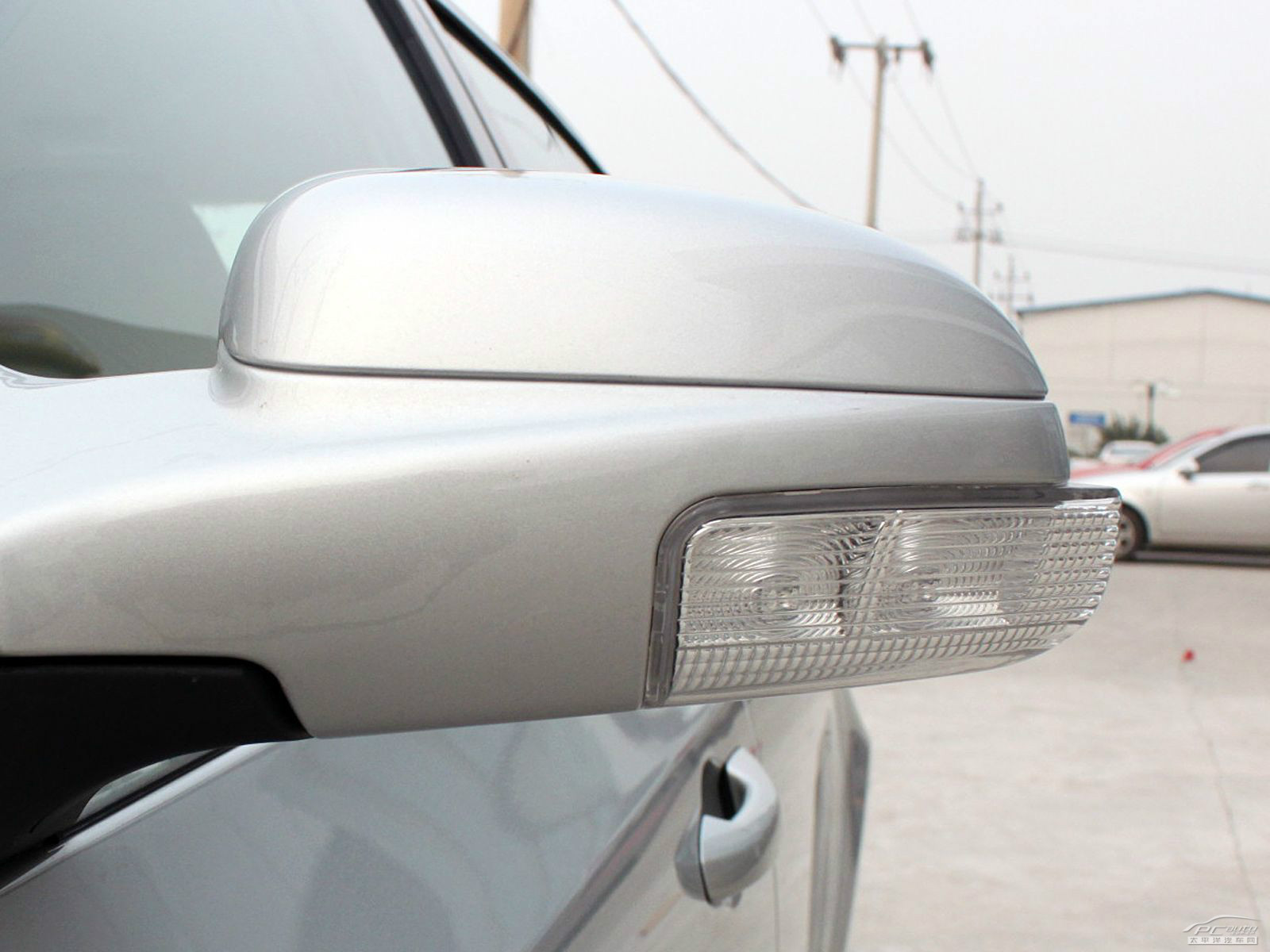 蓮花L5外觀高清大圖