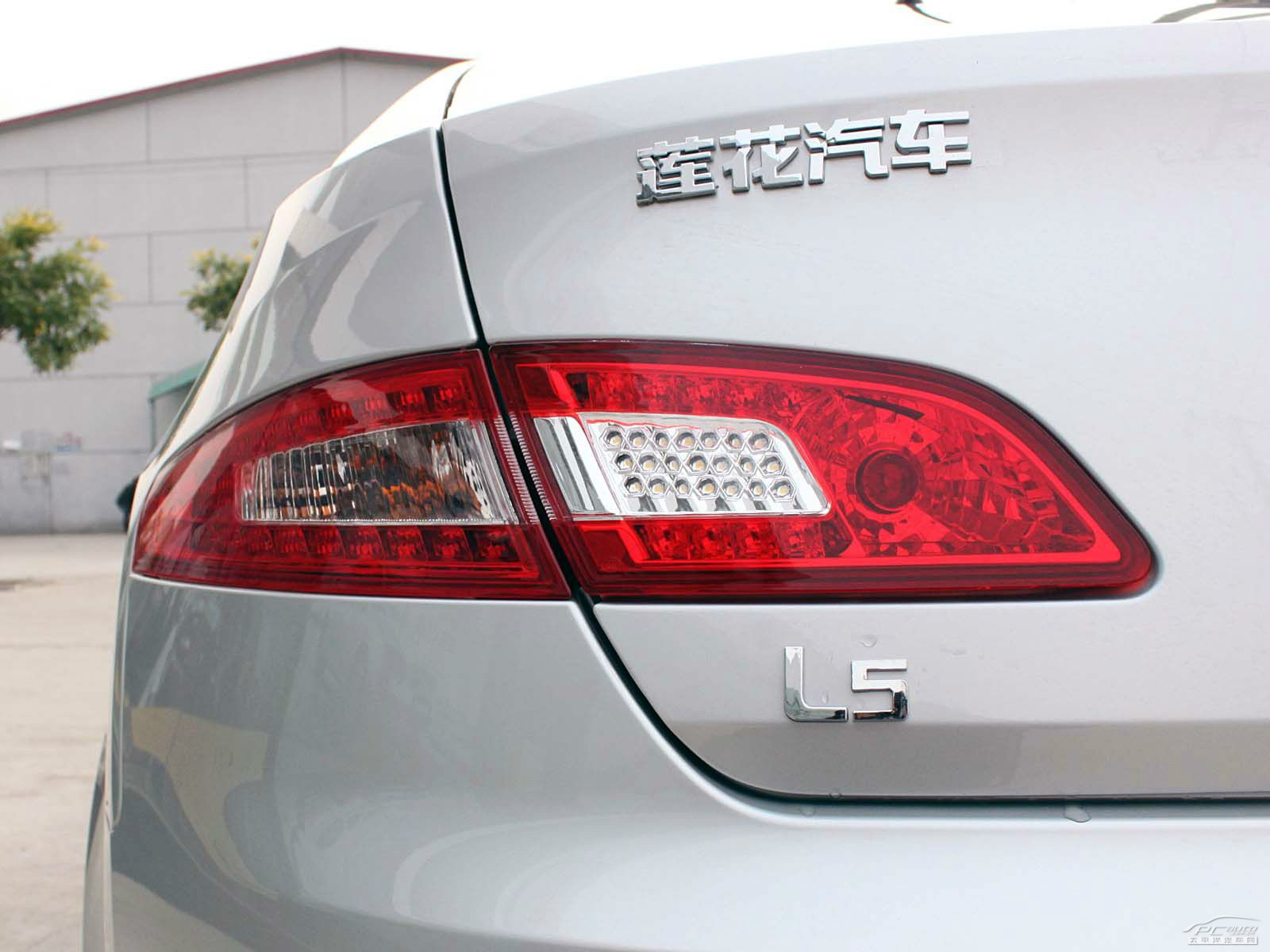 蓮花L5外觀高清大圖