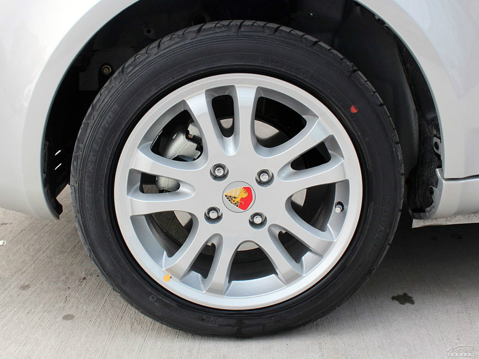 蓮花L5外觀高清大圖