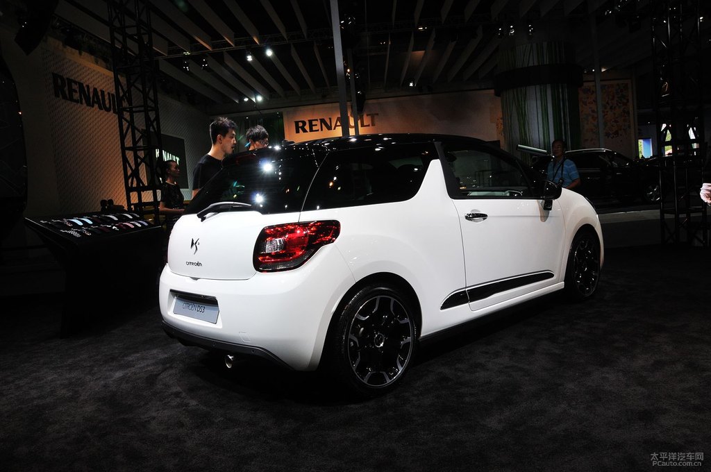 DS 3DƬ