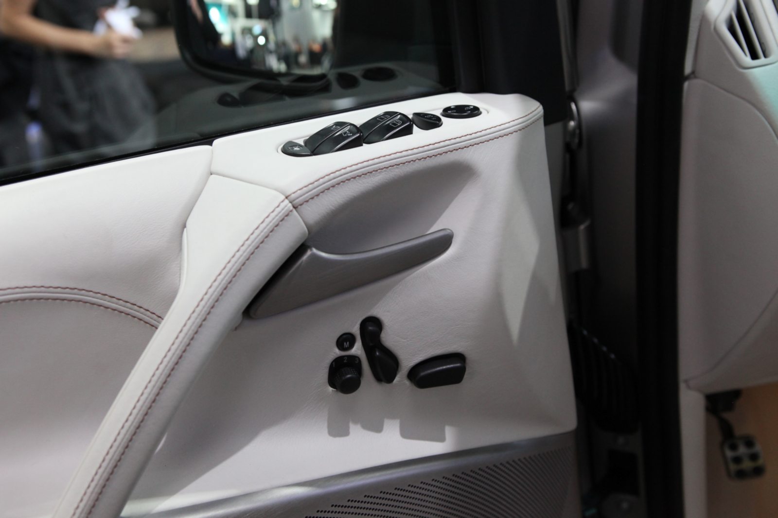 唯雅諾車展高清大圖