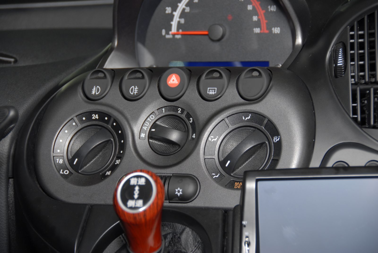 眾泰M300車展高清大圖