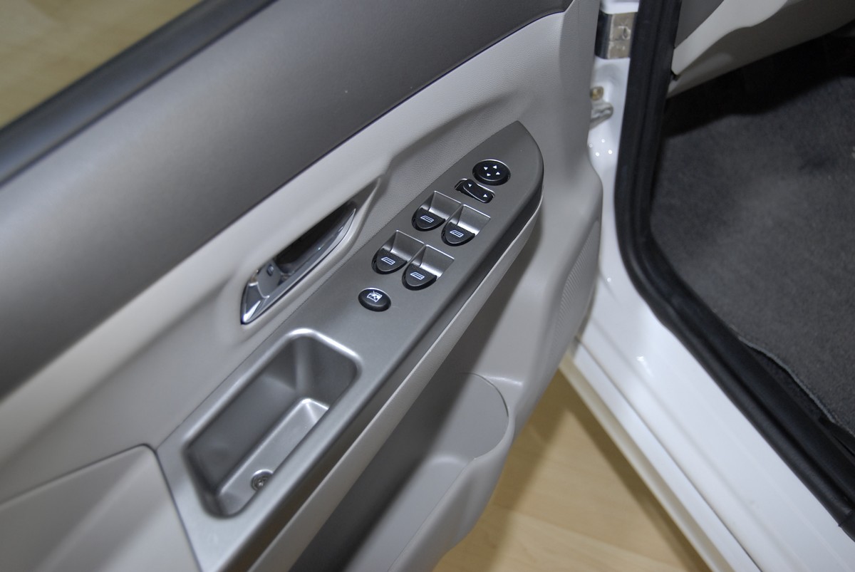 眾泰Z200車(chē)展高清大圖