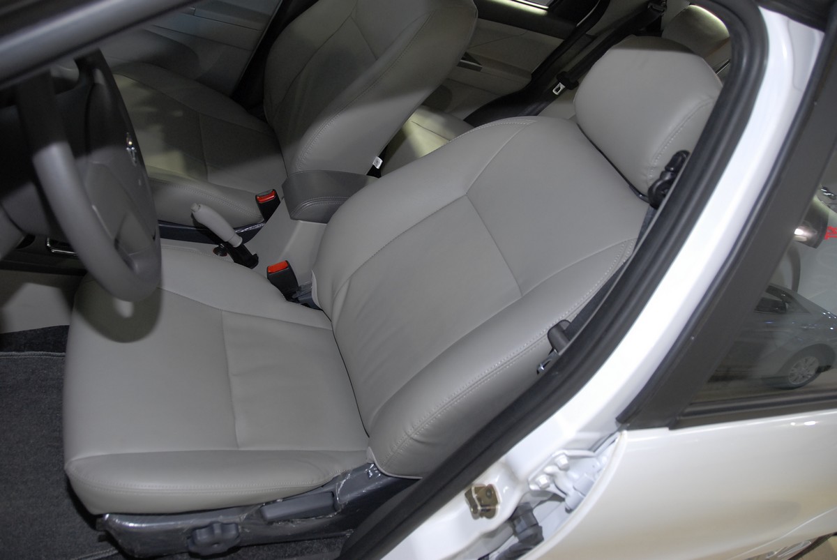 眾泰Z200車展高清大圖