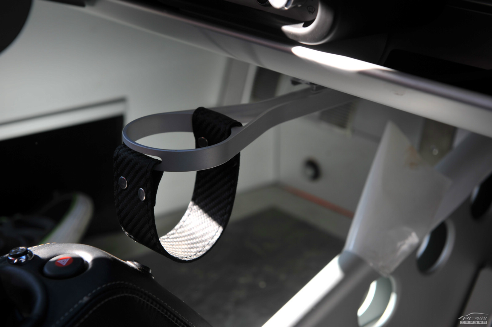 蓮花Elise內(nèi)飾高清大圖