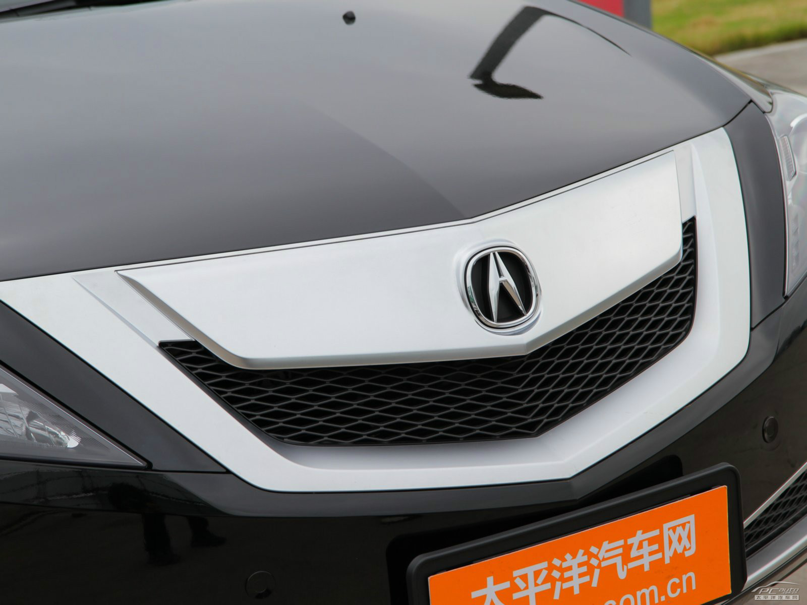 謳歌ZDX外觀高清大圖