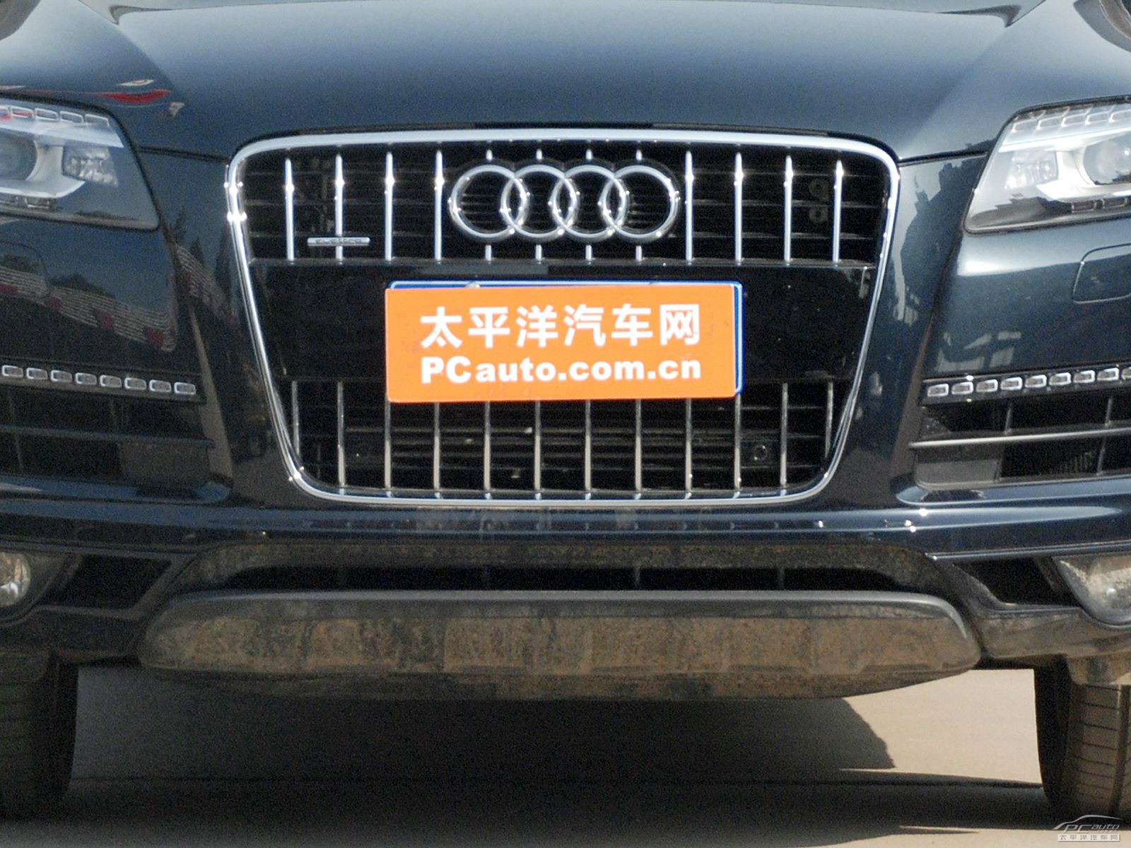 奧迪Q7外觀高清大圖