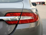 2012款 3.0L V6 風(fēng)華版 2012款 3.0L V6 風(fēng)華版