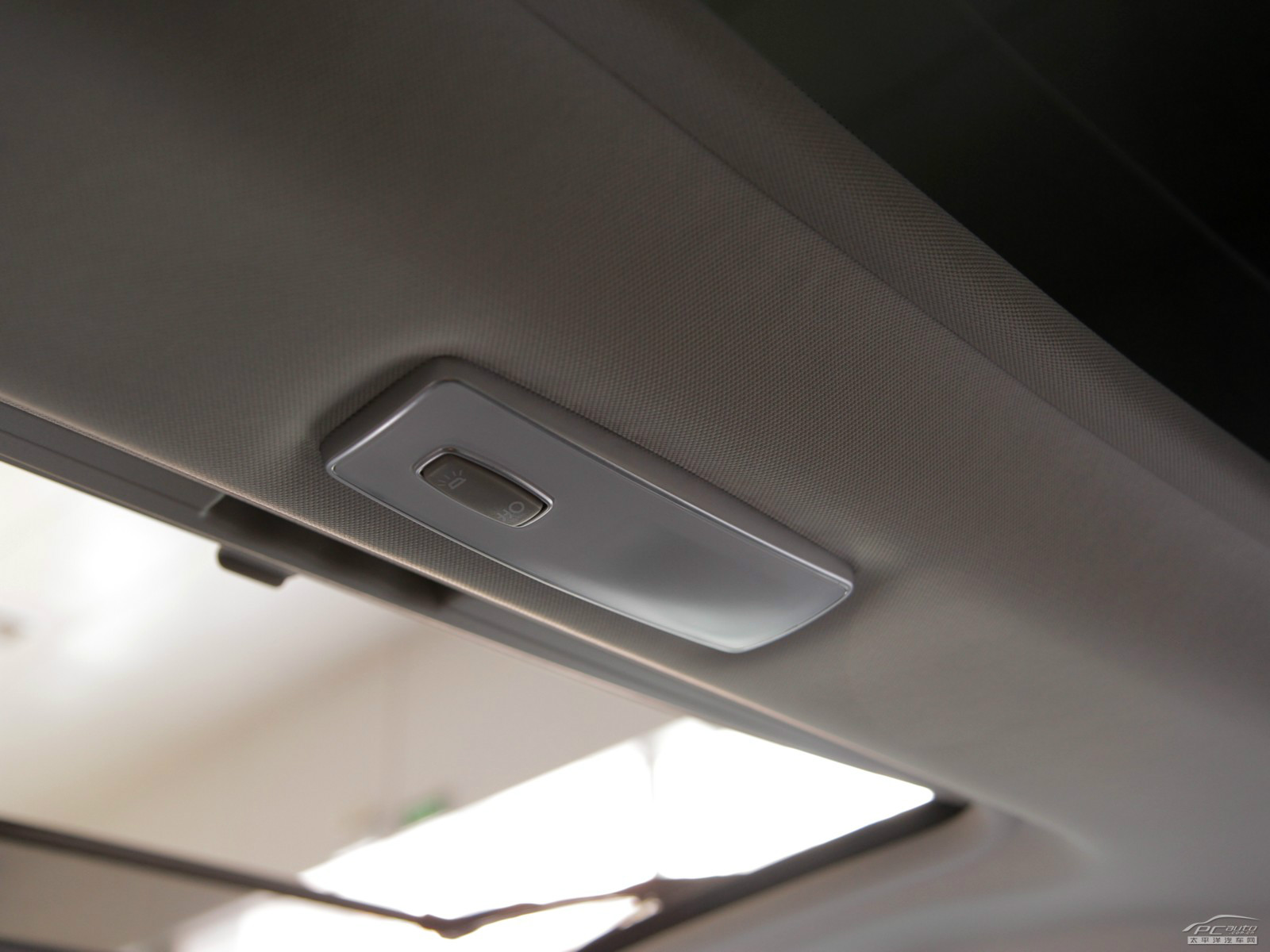 拉古那內(nèi)飾高清大圖