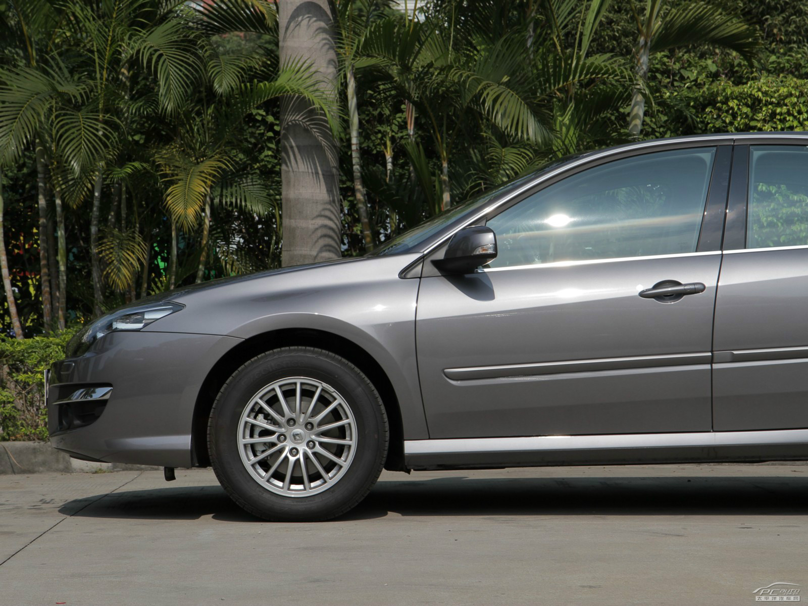 拉古那外觀高清大圖