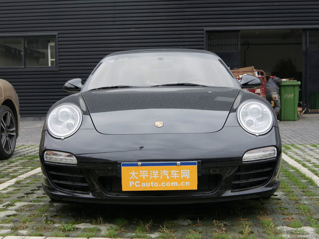 黑色保時(shí)捷911整車(chē)外觀外觀圖片