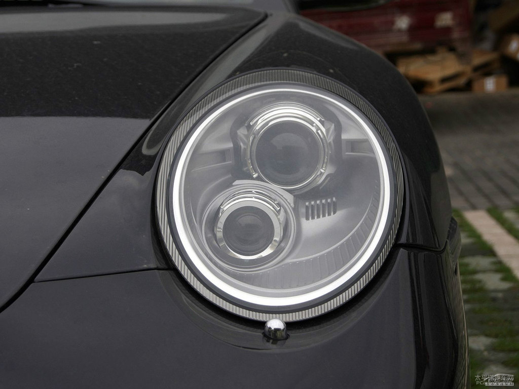 黑色保時(shí)捷911車頭外觀圖片