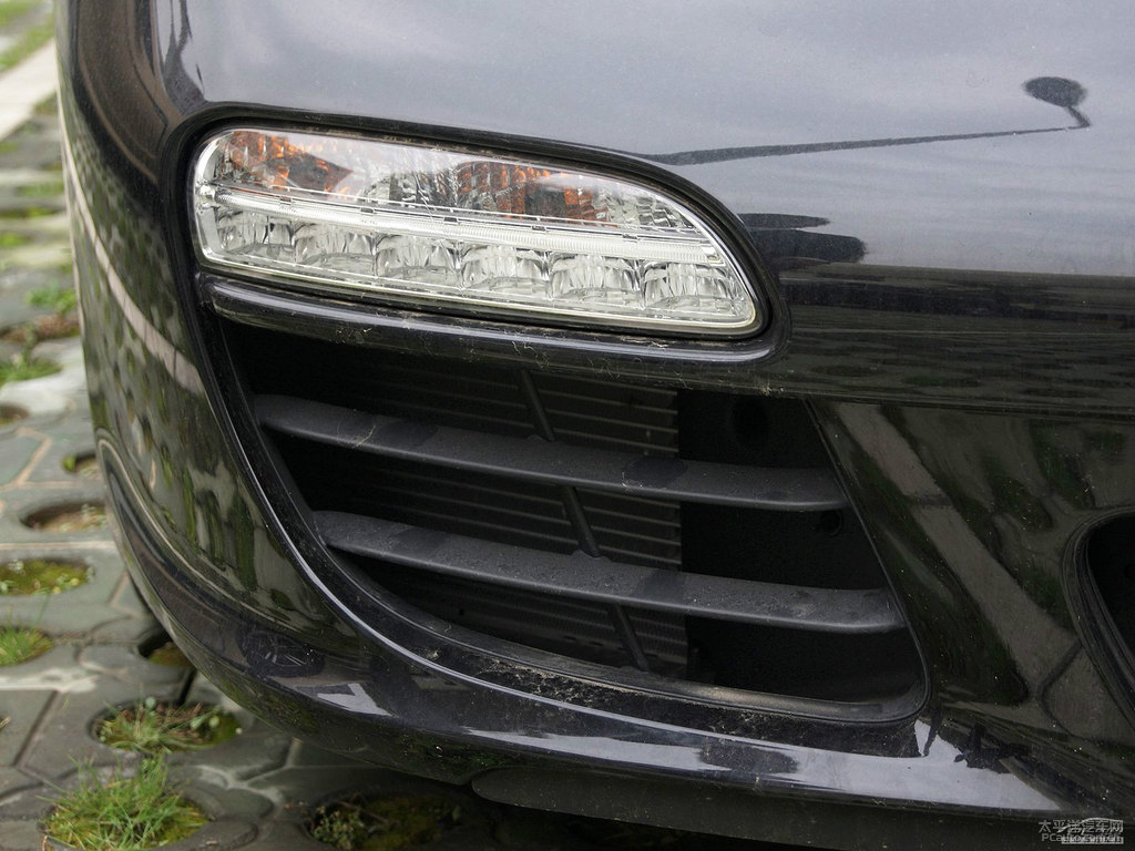 黑色保時(shí)捷911車頭外觀圖片