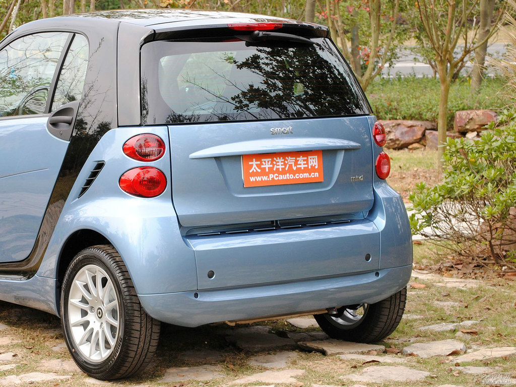\{(ln)ɫsmart fortwo^DƬ