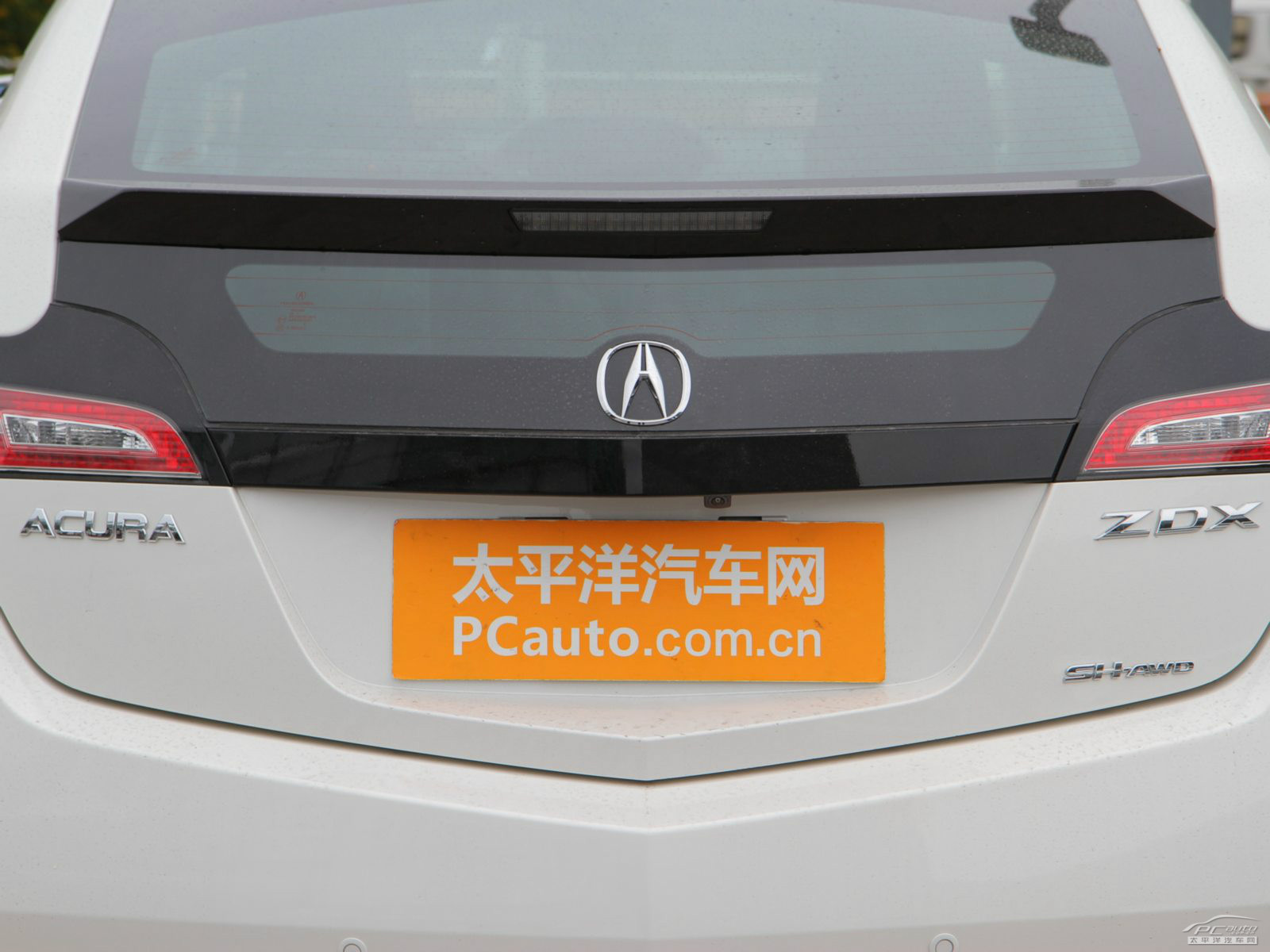 謳歌ZDX外觀高清大圖