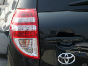 2011款 2.0L AT 四驅(qū)版 2011款 2.0L AT 四驅(qū)版