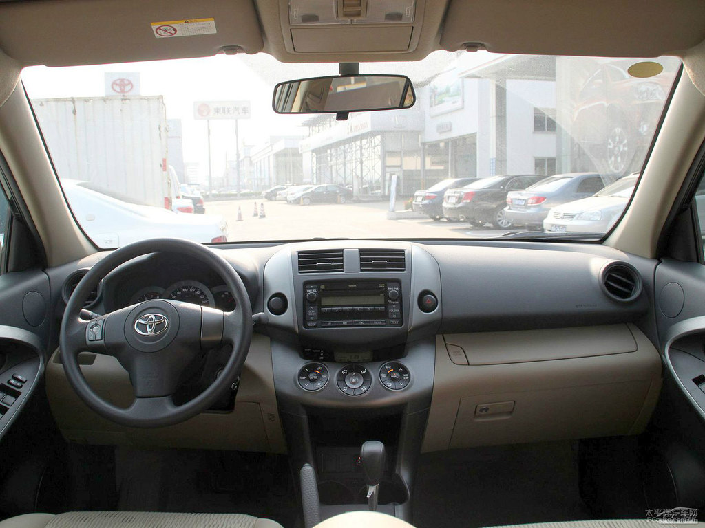 黑云母色RAV4榮放內(nèi)飾圖片