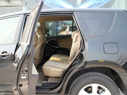 2011款 2.0L AT 四驅版 2011款 2.0L AT 四驅版