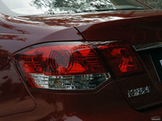 2012款 1.5L MT 豪華型 2012款 1.5L MT 豪華型