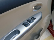 2012款 1.5L MT 豪華型 2012款 1.5L MT 豪華型