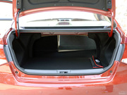 2012款 1.5L MT 豪華型 2012款 1.5L MT 豪華型