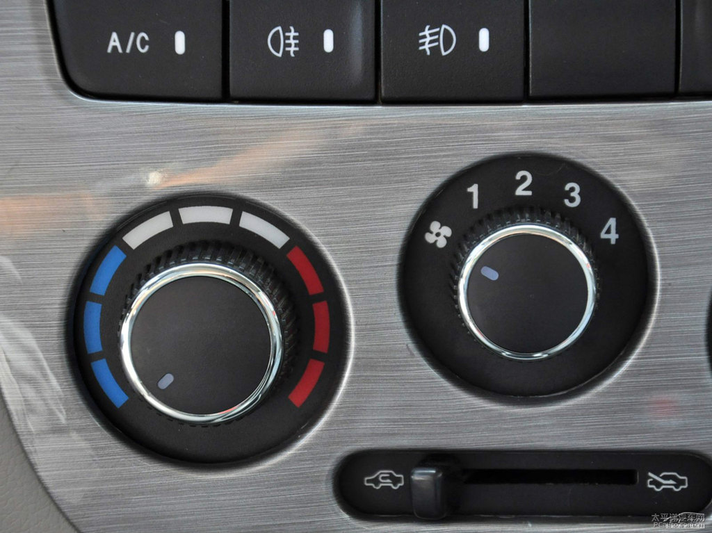 ɫL(zhng)֮7п؃(ni)DƬ