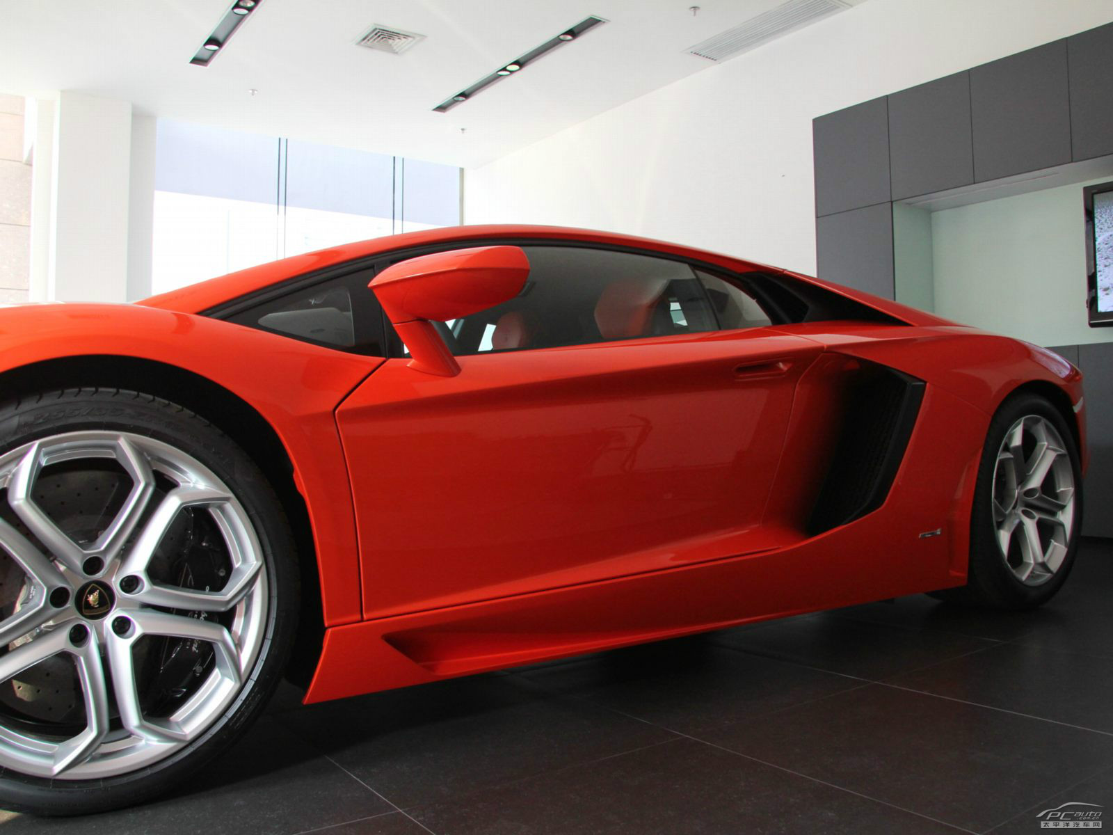 Aventador外觀高清大圖