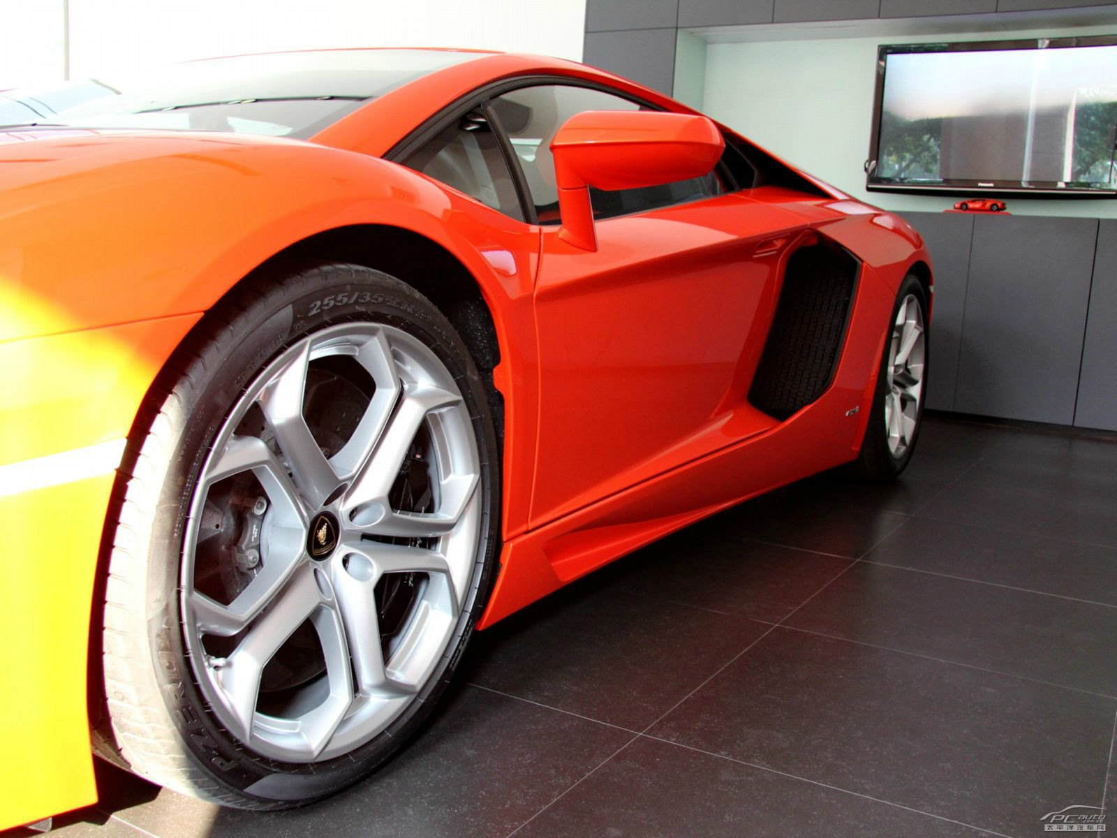 Aventador外觀高清大圖
