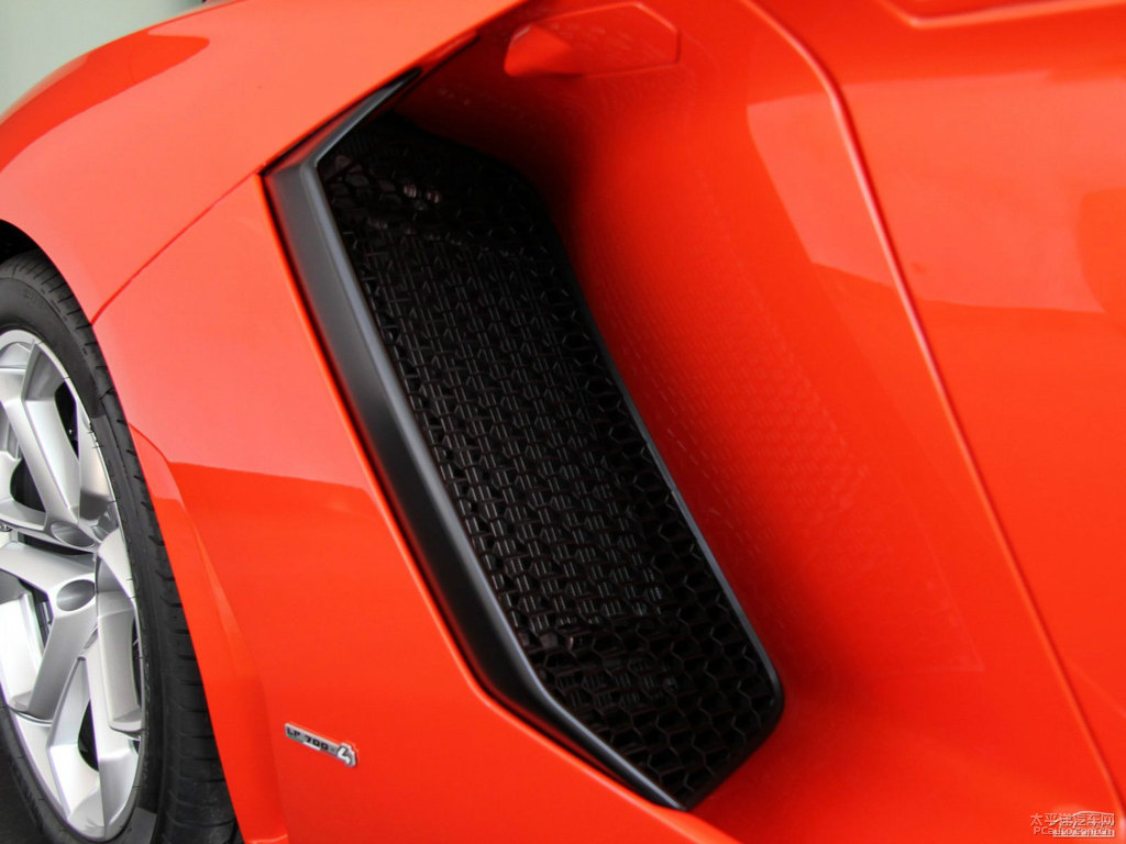 橙色Aventador車身外觀圖片