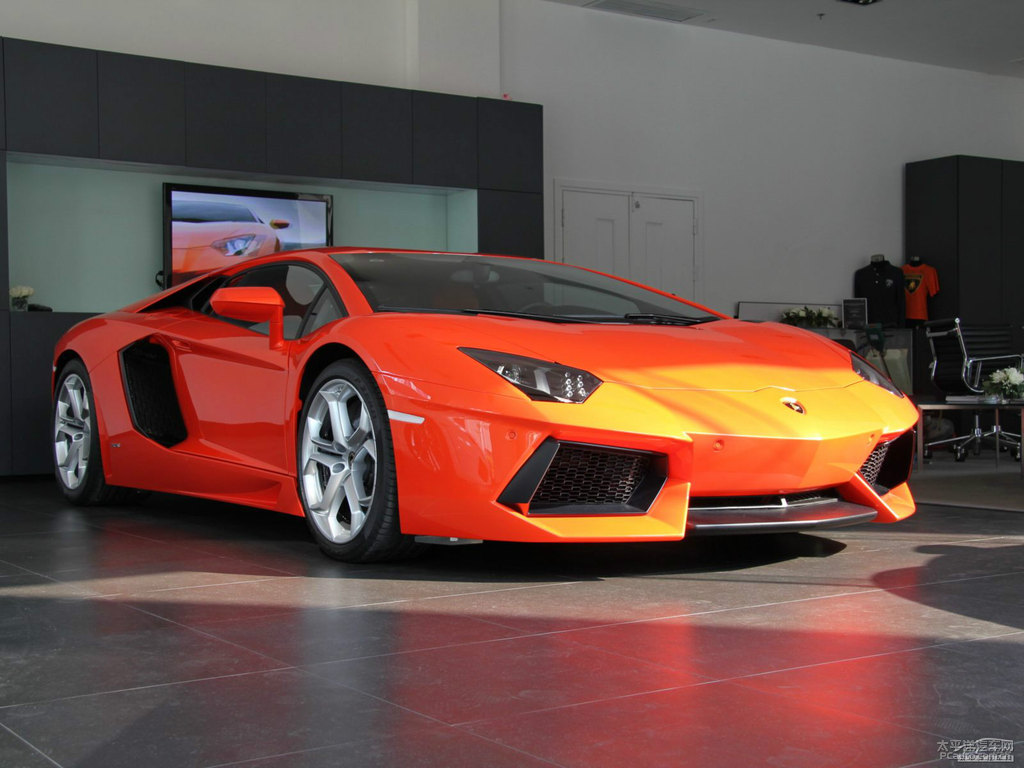 橙色Aventador整車外觀外觀圖片
