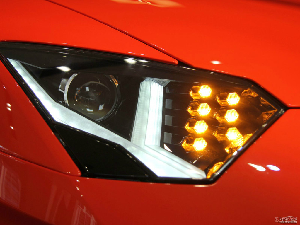 橙色Aventador車頭外觀圖片