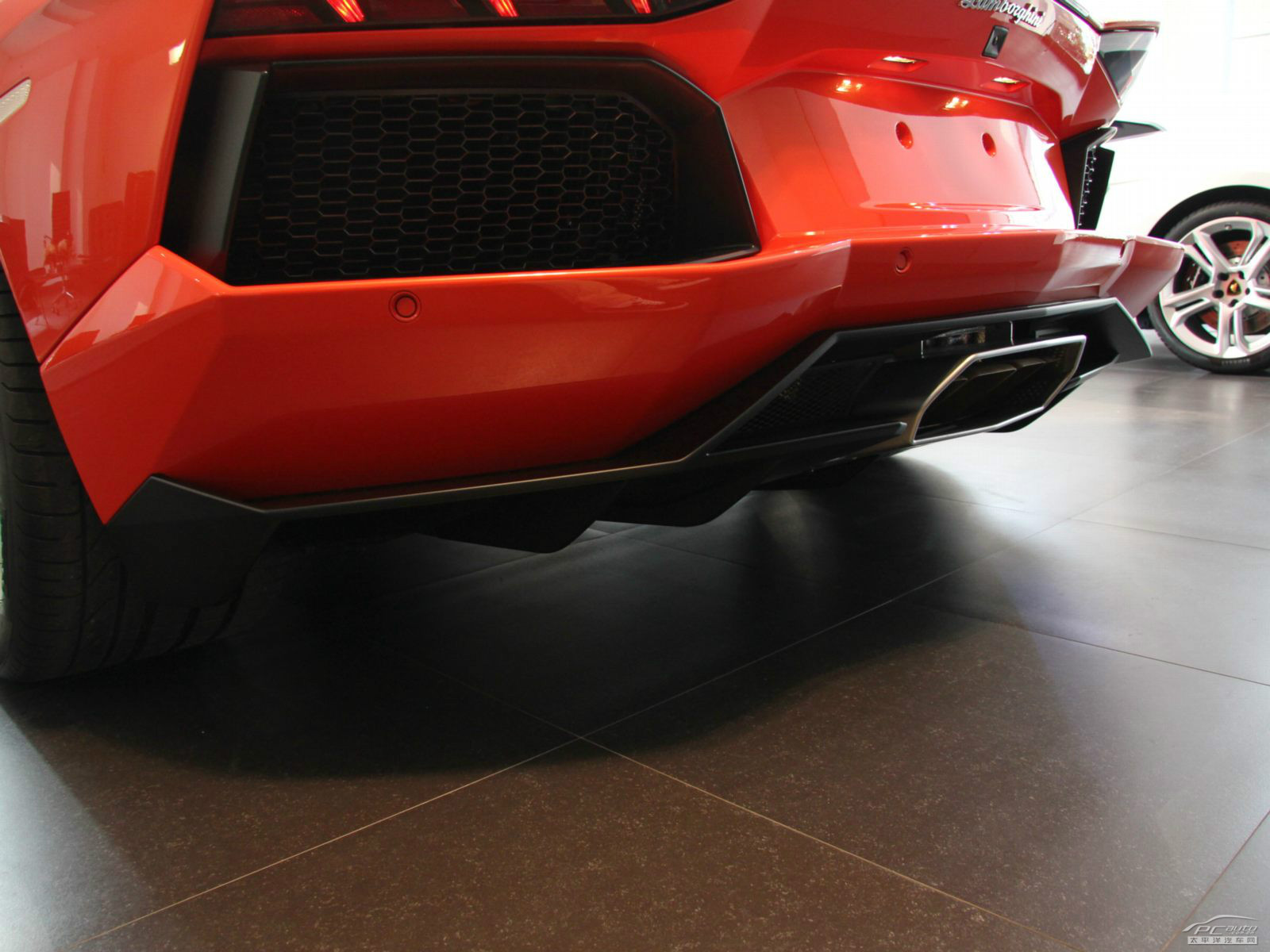 Aventador外觀高清大圖