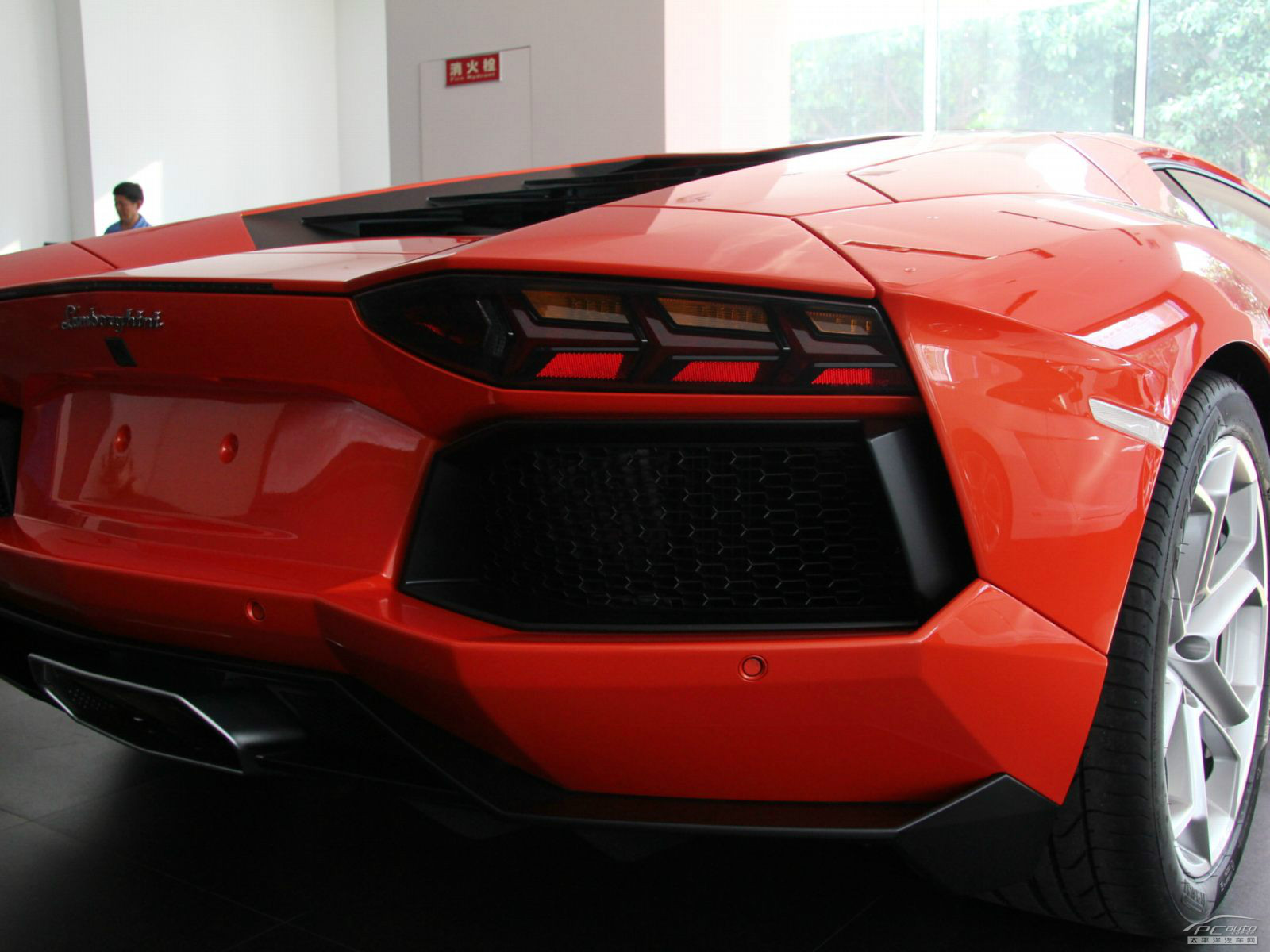 Aventador外觀高清大圖