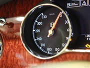 2011款 6.8T 尊貴版 2011款 6.8T 尊貴版