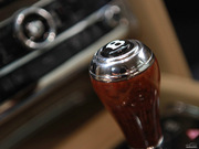 2011款 6.8T 尊貴版 2011款 6.8T 尊貴版