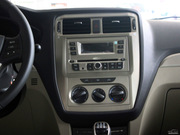 2012款 1.6L 手動(dòng)豪華型 2012款 1.6L 手動(dòng)豪華型