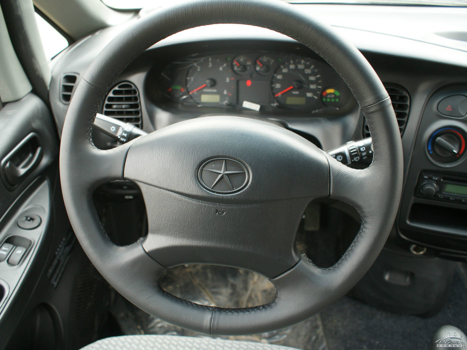 瑞風內(nèi)飾高清大圖