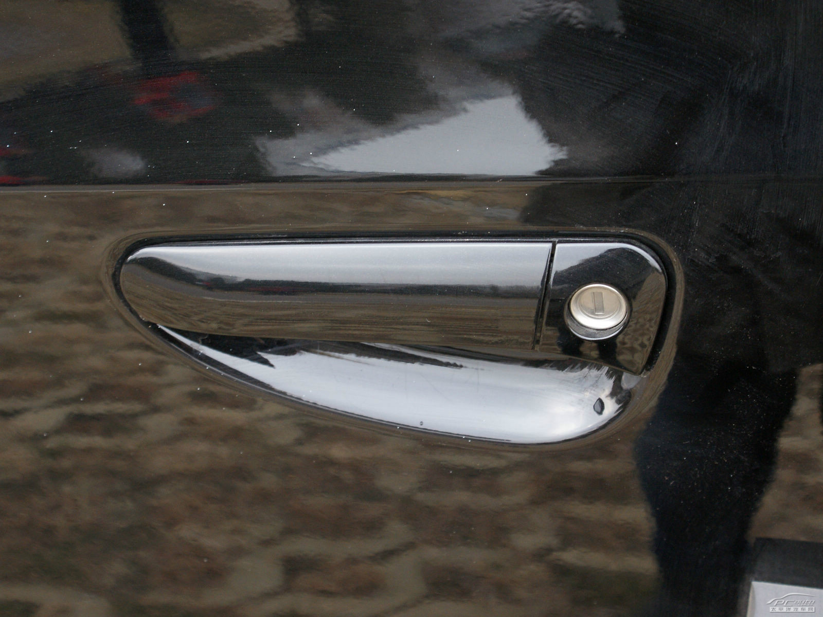 瑞風(fēng)M2外觀高清大圖