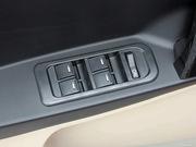 2010款 愛她版 1.3L 自動 無敵型 2010款 愛她版 1.3L 自動 無敵型