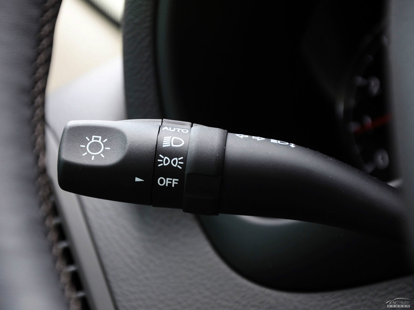 勝達(dá)(進(jìn)口)內(nèi)飾高清大圖