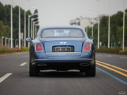 2011款 6.8T 尊貴版 2011款 6.8T 尊貴版