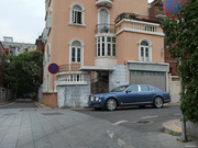 2011款 6.8T 尊貴版 2011款 6.8T 尊貴版