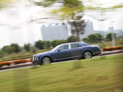 2011款 6.8T 尊貴版 2011款 6.8T 尊貴版