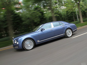 2011款 6.8T 尊貴版 2011款 6.8T 尊貴版