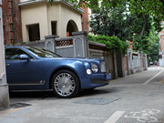 2011款 6.8T 尊貴版 2011款 6.8T 尊貴版