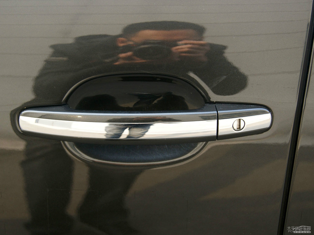 xv^DƬ