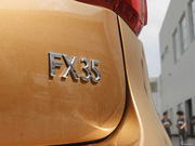 2011 FX35 Խ
